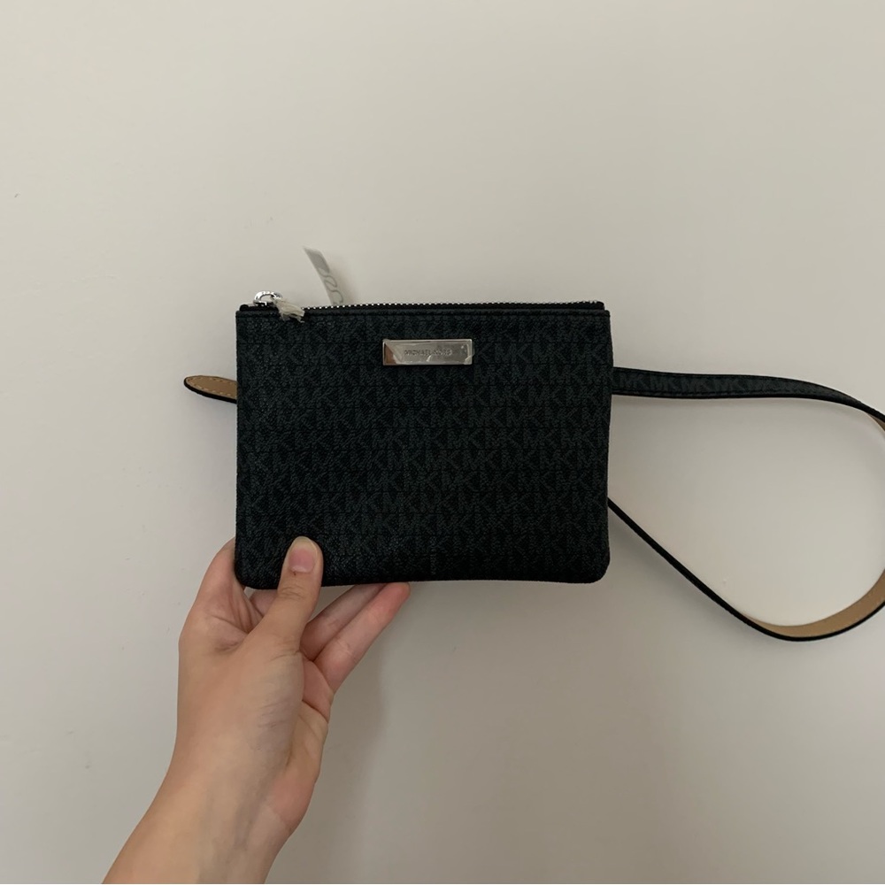 NWT Michael Kors Size Small Black Belt Fanny Pack